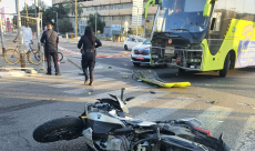  اصابة حرجة لراكب دراجة نارية بحادث طرق شرق مدينة يافا 